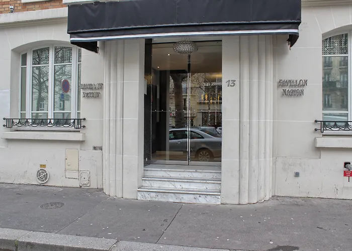 Pavillon NationHotel Pas Cher Paris
